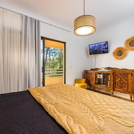 Апартаменты 2 Bed-sleeps 4-vilamoura Beach-pool-spa-balcony *